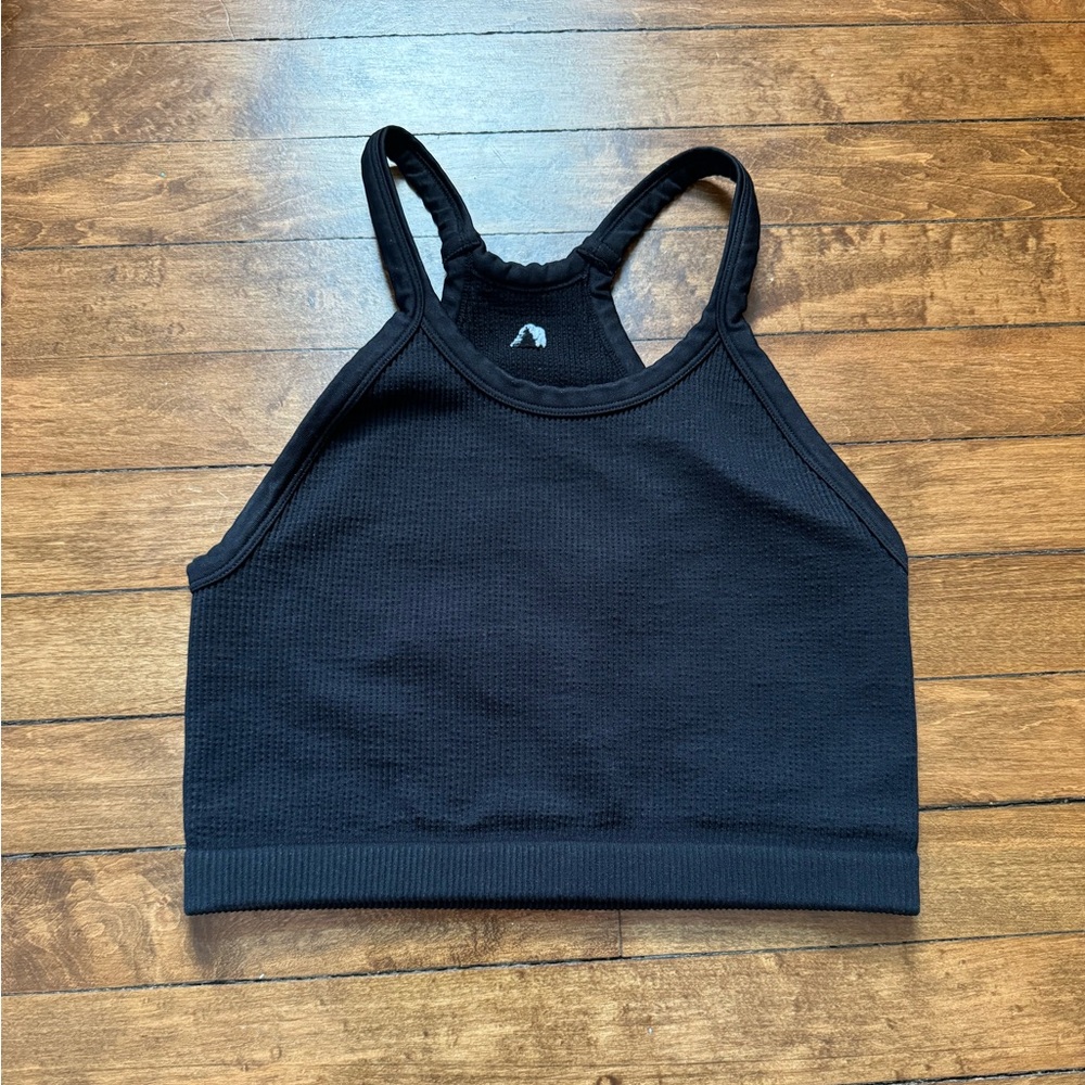 Balance Atheltica Black Highneck Ribbed Cropped Athletic Top